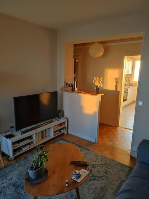 Superbe Appartement Lumineux Avec Vue Imprenable Tours Extérieur photo