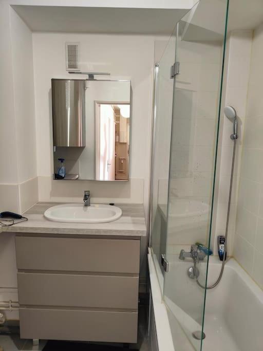 Superbe Appartement Lumineux Avec Vue Imprenable Tours Extérieur photo