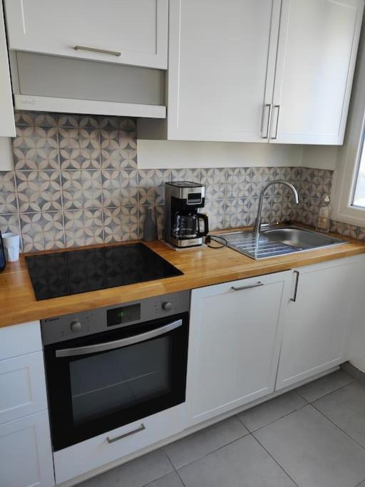 Superbe Appartement Lumineux Avec Vue Imprenable Tours Extérieur photo